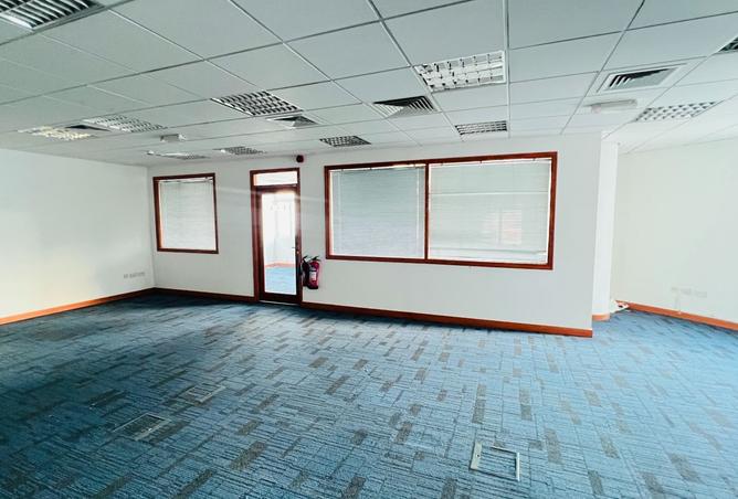 911947 - Property Main Image