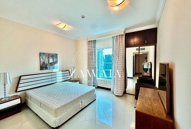 910749 - Property Image 3