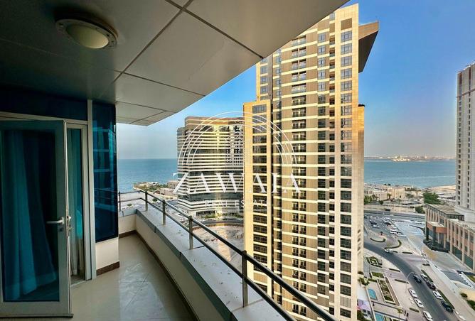 910747 - Property Image 2