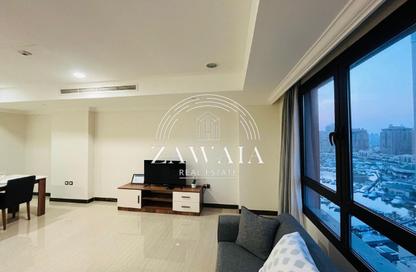 Apartment - 1 Bedroom - 2 Bathrooms for rent in West Porto Drive - Porto Arabia - The Pearl Island - Doha