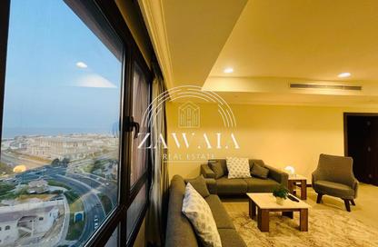 Apartment - 1 Bedroom - 2 Bathrooms for rent in West Porto Drive - Porto Arabia - The Pearl Island - Doha