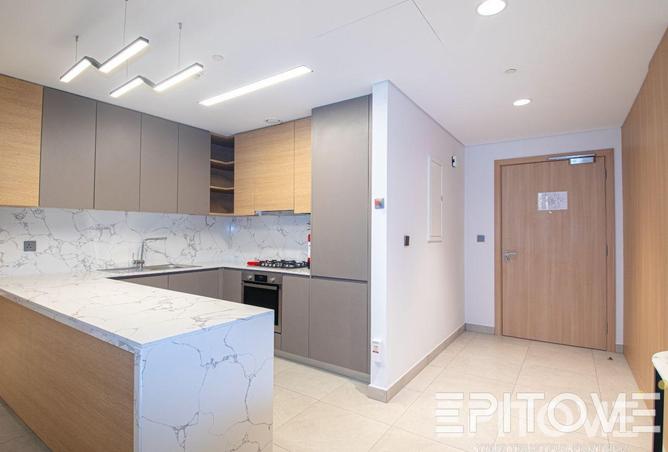 909851 - Property Image 3