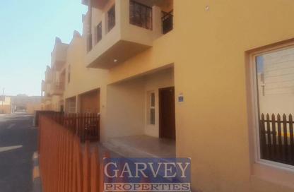 مجمع سكني - 2 - 2 للايجار في طريق سلوى - العزيزية - الدوحة