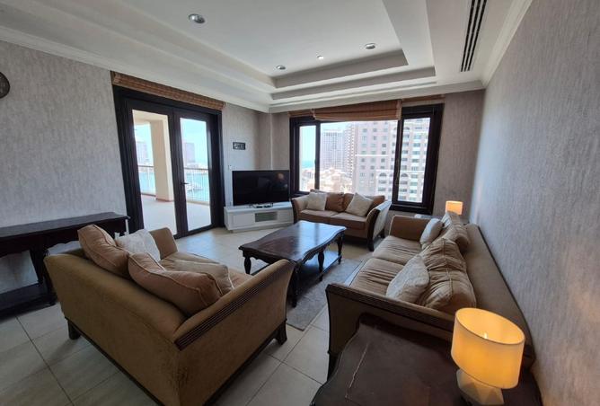 911045 - Property Image 3