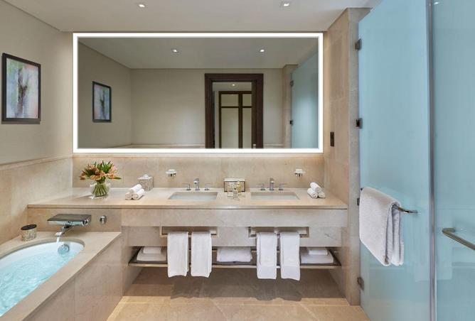 911130 - Property Image 3