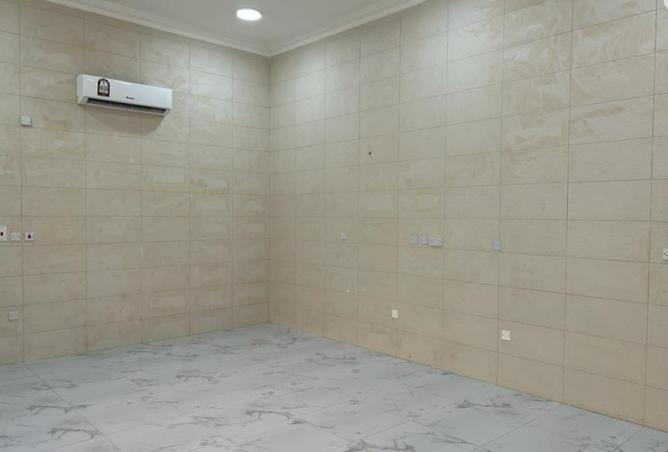 53008770 - Property Image 2