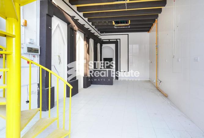 949104 - Property Image 2