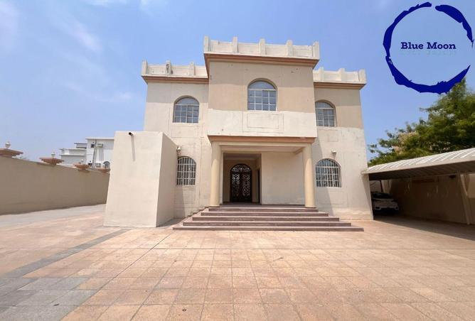 911485 - Property Image 3