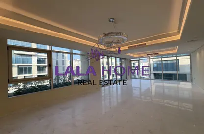 شقة - 4 غرف نوم - 6 حمامات للبيع في جزيرة جيوان - جزيرة اللؤلؤة - الدوحة