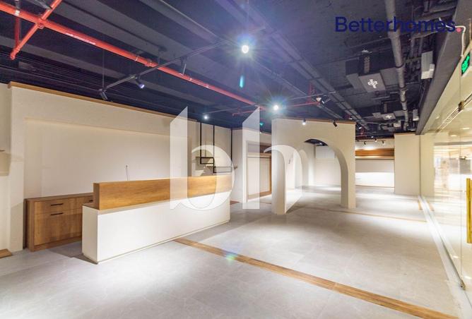 912108 - Property Image 2