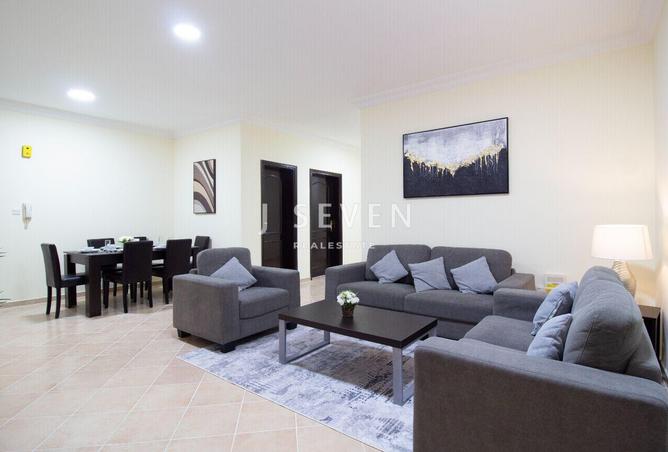 953400 - Property Image 2