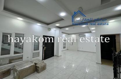 Villa - 5 Bedrooms - 5 Bathrooms for rent in Al Kheesa - Al Kheesa - Umm Salal Mohammed