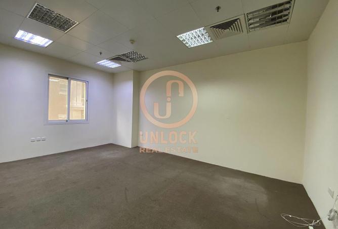 914870 - Property Image 3