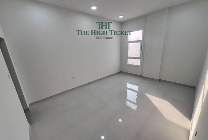 918251 - Property Image 3