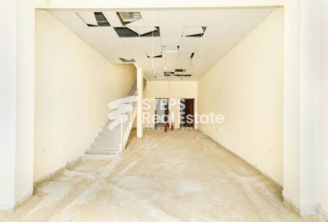 955567 - Property Image 3