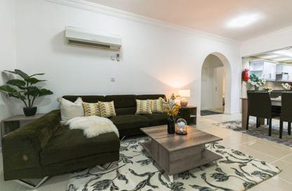 Apartment - 2 Bedrooms - 2 Bathrooms for rent in Castle Garden - Fereej Bin Omran - Doha