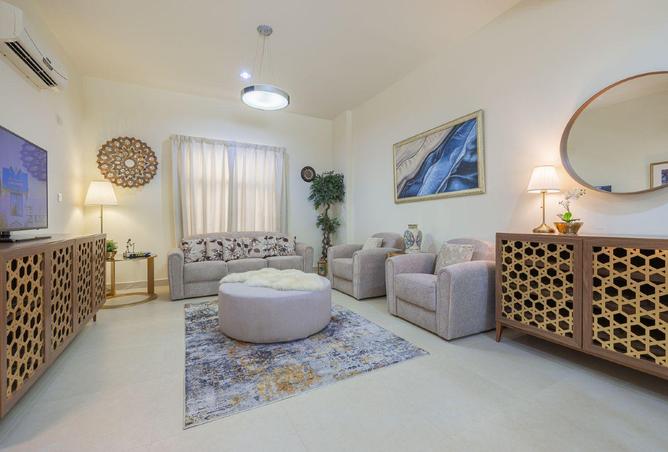 920153 - Property Image 2