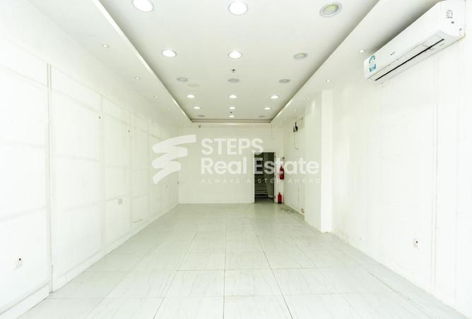 921657 - Property Image 3