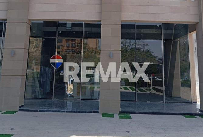 927609 - Property Image 2