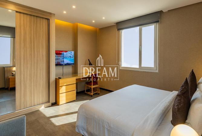 981730 - Property Image 2