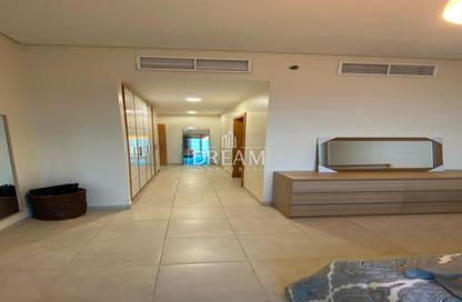 Apartment - 1 Bedroom - 2 Bathrooms for sale in Lusail City - Lusail