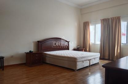Apartment - 2 Bedrooms - 3 Bathrooms for rent in West Bay Tower - West Bay - West Bay - Doha