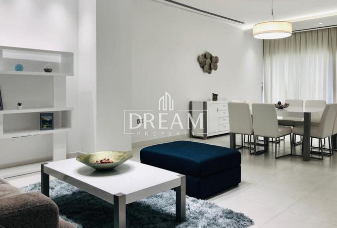 884482 - Property Image 3