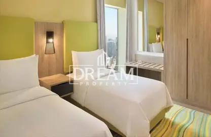 Apartment - 2 Bedrooms - 3 Bathrooms for rent in West Bay - West Bay - Doha