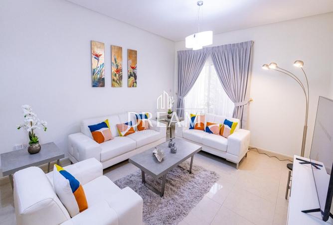 890566 - Property Image 3