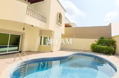 فيلا - 5 غرف نوم - 5 حمامات للايجار في الثمامة - الثمامة - الدوحة