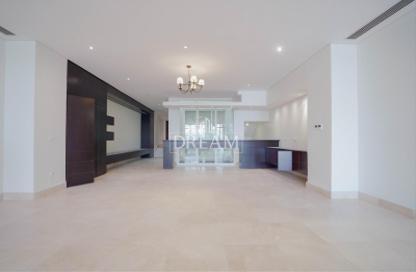 Villa - 4 Bedrooms - 5 Bathrooms for rent in West Bay Lagoon - Doha