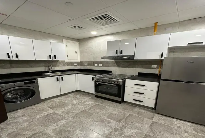 905181 - Property Image 3