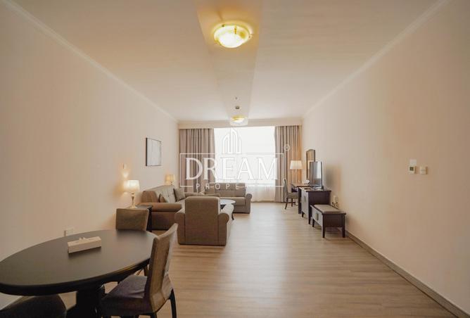 917306 - Property Image 2