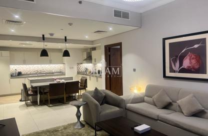 Apartment - 1 Bedroom - 2 Bathrooms for rent in Viva West - Viva Bahriyah - The Pearl Island - Doha