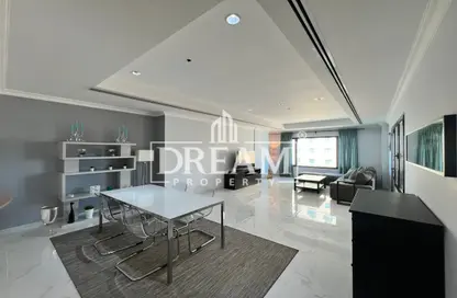 Apartment - 1 Bedroom - 2 Bathrooms for rent in Porto Arabia - The Pearl Island - Doha