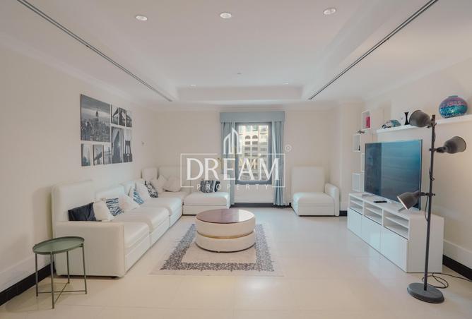 918261 - Property Image 2