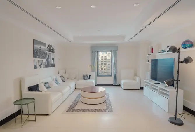 918261 - Property Image 2