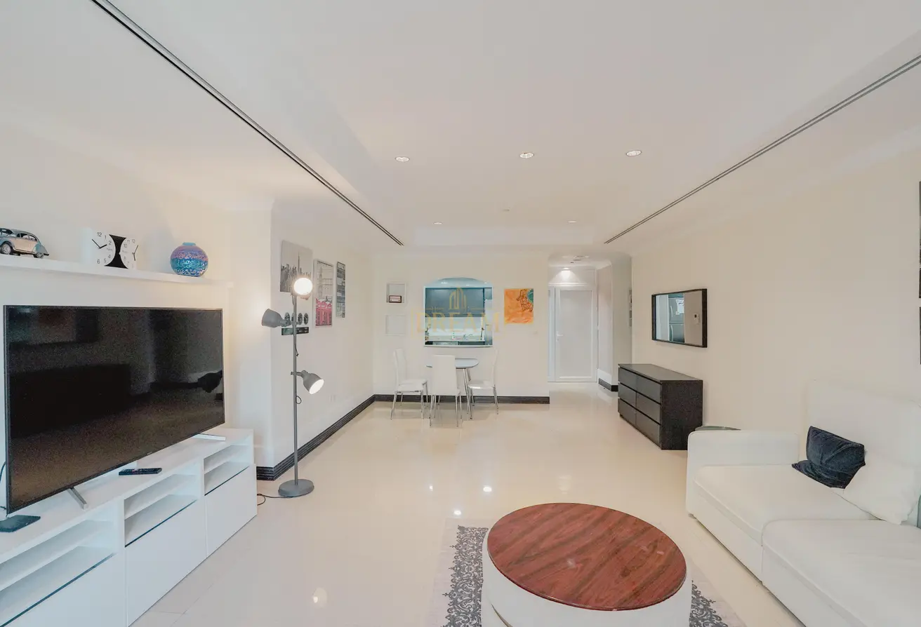918261 - Property Main Image