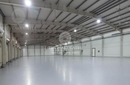 Warehouse - Studio - 2 Bathrooms for sale in Industrial Area 3 - Industrial Area - Industrial Area - Doha