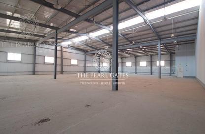 Warehouse - Studio - 4 Bathrooms for sale in Industrial Area 3 - Industrial Area - Industrial Area - Doha