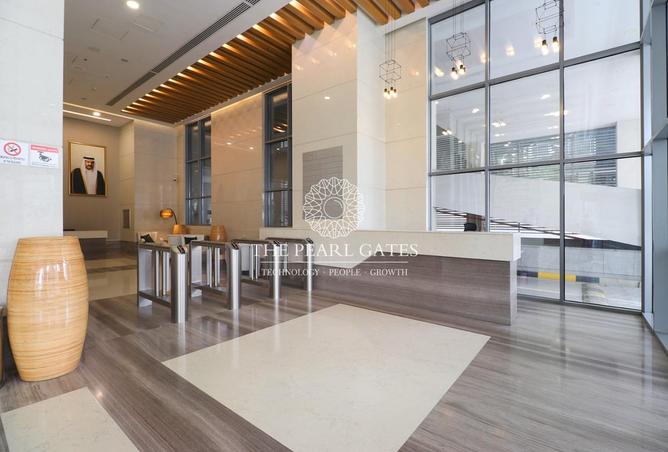 901281 - Property Image 2