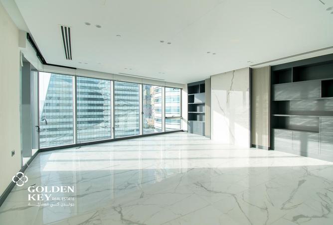 898356 - Property Image 2