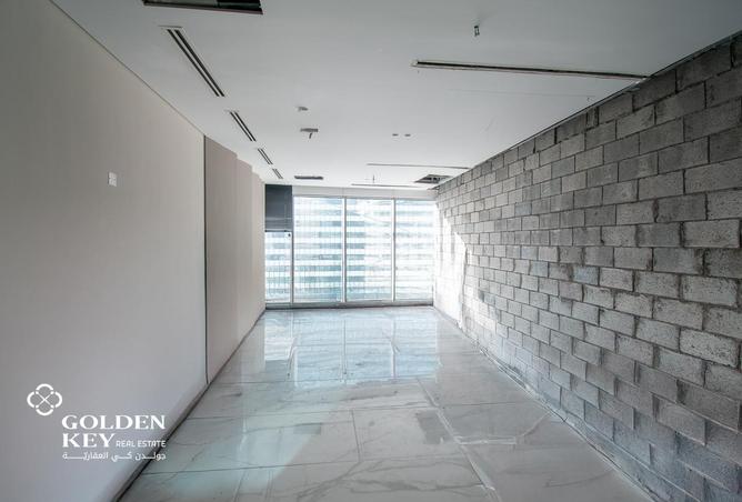 898356 - Property Image 3