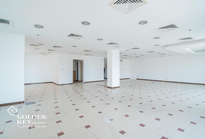 898376 - Property Main Image