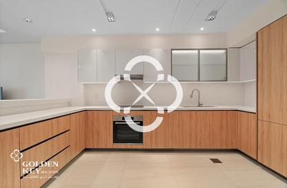 Apartment - 1 Bedroom - 2 Bathrooms for rent in Gewan Island - The Pearl Island - Doha