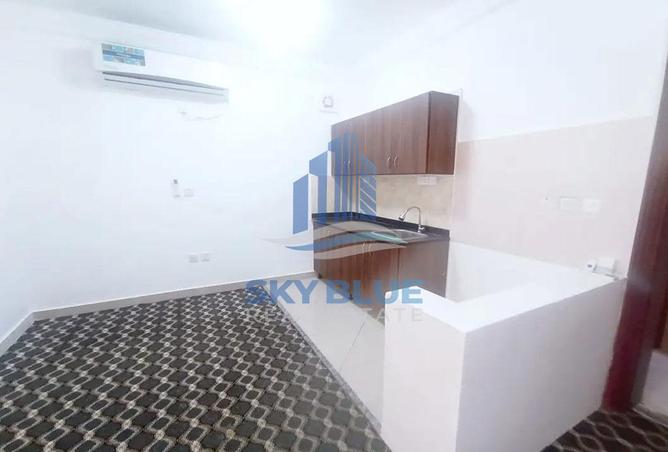 834613 - Property Image 2