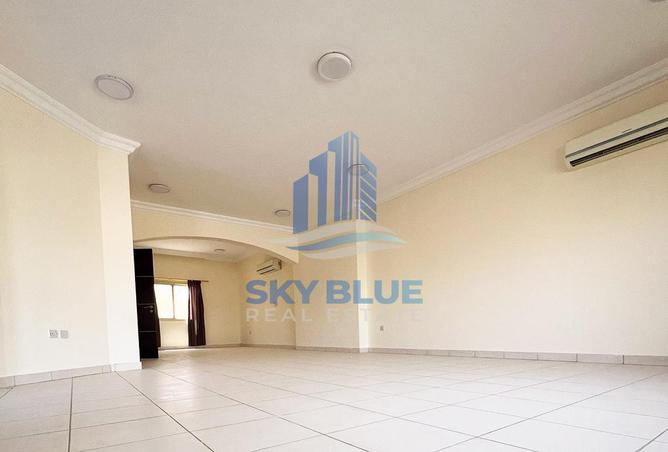 886382 - Property Main Image