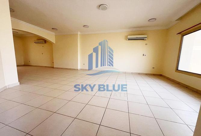 886382 - Property Image 3