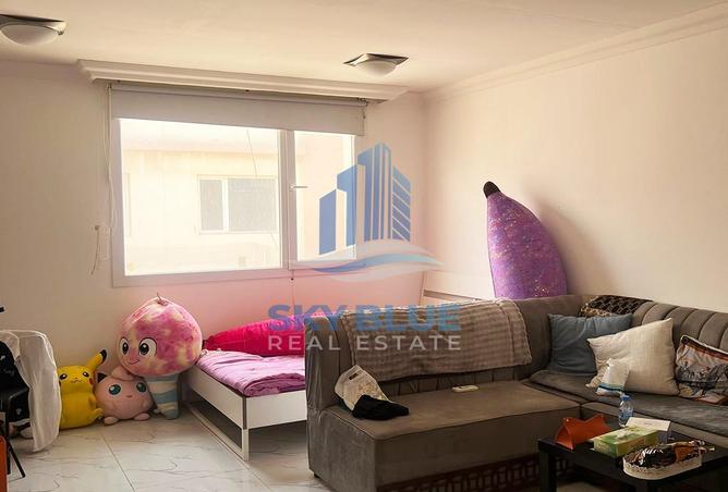 903146 - Property Main Image