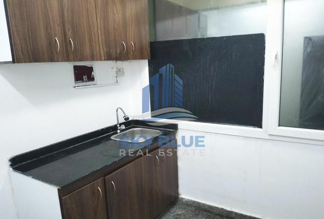 913030 - Property Image 3